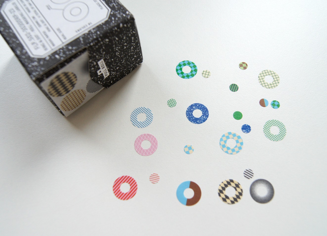 pattern roll masking sticker_ring&amp;dot